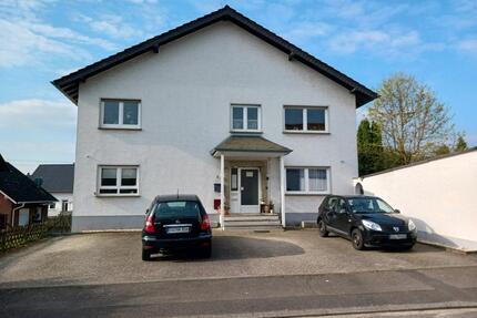 2 Zimmer Wohnung in Wachtberg mit Garten