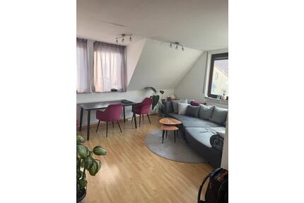 Schöne und helle 3 ZKB-Maisonette Wohnung in 66111 zu vermieten - Saarbrücken