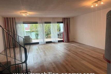 Reihenhaus mit viel Platz, Garten, Terrasse, Sauna und guter Anbindung - Weiden in der Oberpfalz