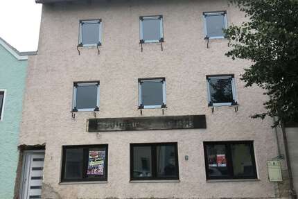 Wohnung zum Kaufen in Wurmannsquick 175.000,00 € 250 m²