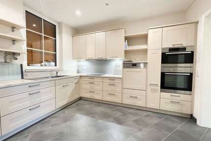 Wohnung zum Mieten in Sonneberg 950,00 € 113 m²