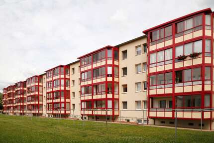 Wohnung zum Mieten in Braunsbedra 376,88 € 50.25 m²
