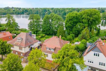 Haus zum Kaufen in Hennickendorf 330.000,00 € 151.56 m²