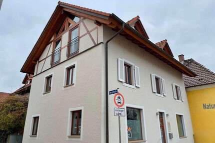 Norsingen, 3 Zimmer Wohnung in Zentraler Lage