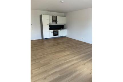 Kernsanierte 2-Zimmer-Wohnung - 620,00&nbsp;EUR Kaltmiete, ca.&nbsp; 55,00&nbsp;m&sup2; in Lunden (PLZ: 25774)