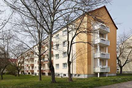 Wohnung zum Mieten in Halle (Saale) 439,65 € 58.62 m²