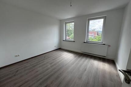 Schöne 2-Zimmer-Wohnung – Modernisiert & Einzugsbereit - Rudolstadt