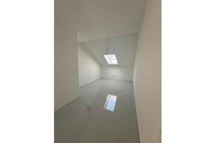 3 Zimmer DG 90qm Balkon Neubau Mörlenbach