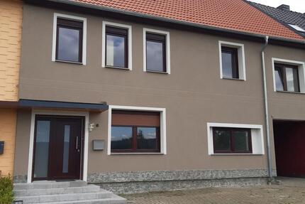 Neuwertiges Wohnhaus im grünen, nähe Rhüden - Seesen