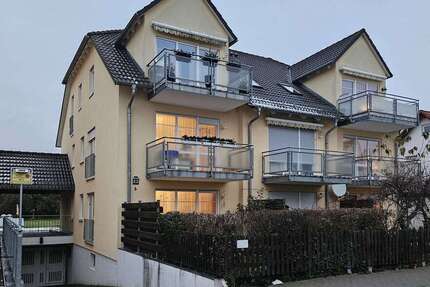 Wohnung zum Kaufen in Halle (Saale) 61.000,00 € 35.73 m²