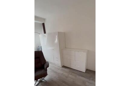 Möbilierte Wohnung Apartment ca 33 qm mit Balkon - Eisenhüttenstadt