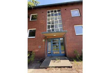 Haus zum Kaufen in Nordenham 800.000,00 € 448 m²
