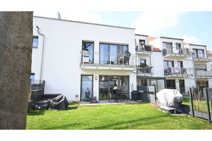 Schicke 2-Zimmer-Wohnung in Altdorf: Zentral. Neuwertig. Altersgerecht.