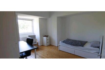 Studentenzimmer im Ostviertel - 200,00&nbsp;EUR Kaltmiete, ca.&nbsp; 20,00&nbsp;m&sup2; in Göttingen (PLZ: 37073) Oststadt