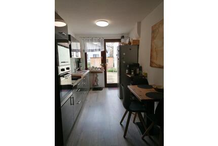 Charmante 2 Zimmerwohnung mit Terrasse und Garten in KülsheimSc - Wedemark