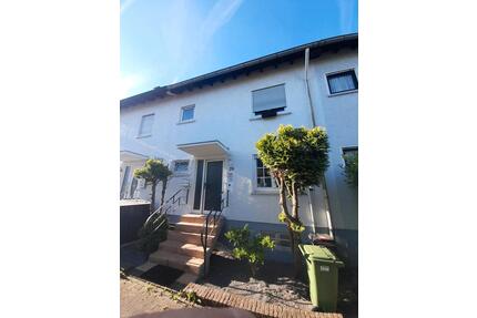 Reihenhaus in Offenbach Bürgel - 510.000,00&nbsp;EUR Kaufpreis, ca.&nbsp; 143,00&nbsp;m&sup2; in Offenbach am Main (PLZ: 63075) Bürgel