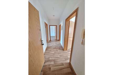 Wohnung zum Mieten in Schönebeck 360,00 € 65.56 m²