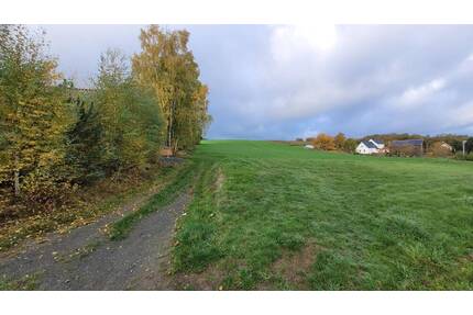 Beste Lage für Ihr Neubauprojekt! 40€m² - Triebel