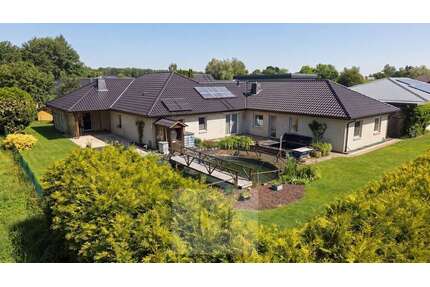 Haus zum Kaufen in Bückeburg Rusbend 789.000,00 € 164 m² - Bückeburg / Rusbend