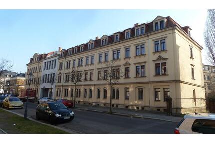 Dresden-Pieschen | Großzügige 3-Zimmer-Wohnung im Denkmal