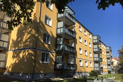 Tolle 2 Raum Wohnung mit Balkon! - Zeitz