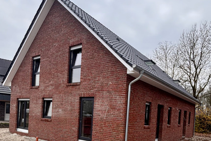 Neubauvermietung - Doppelhaus - See Wasser - Friesoythe