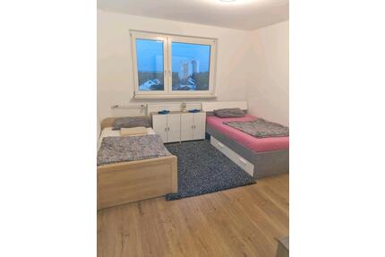 WG zimmer für Monteur 400Euro monatlich - Groß-Gerau