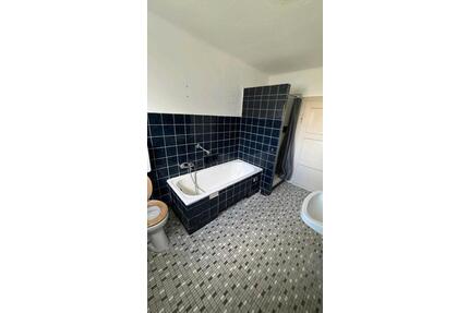 Mietwohnung im OG - 790,00&nbsp;EUR Kaltmiete, ca.&nbsp; 93,00&nbsp;m&sup2; in Sulzbach (Saar) (PLZ: 66280)