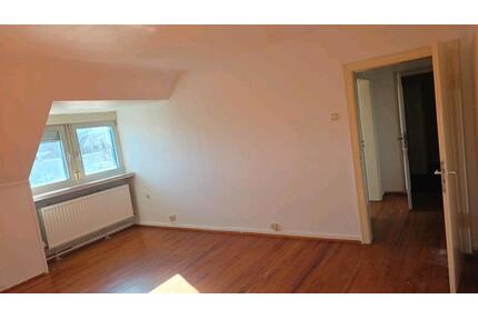 Wohnung (ca. 65 m²) in zentraler Lage in Homburg zu vermieten