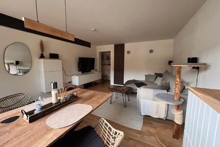 Schöne helle 2 Zimmer Wohnung in ruhiger Lage - Aichtal