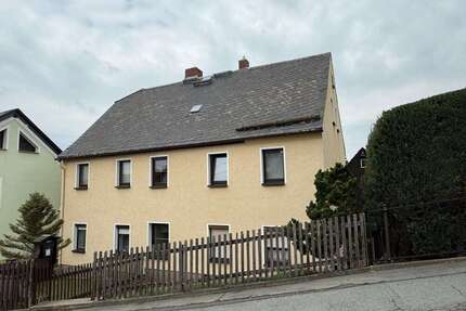 Haus zum Kaufen in StollbergErzgebirge 50.000,00 € 150 m² - Stollberg/Erzgebirge