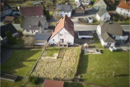 Haus zum Kaufen in Brilon 300.000,00 € 334 m²