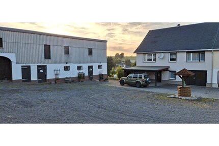 Doppelhaushälfte - 240.000,00&nbsp;EUR Kaufpreis, ca.&nbsp; 185,00&nbsp;m&sup2; in Oederan (PLZ: 09569)