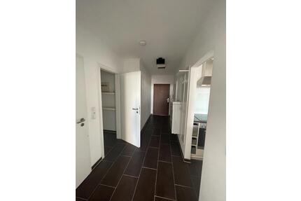 2,5 Zimmerwohnung mit Einbauküche und Balkon - Frankenthal (Pfalz)