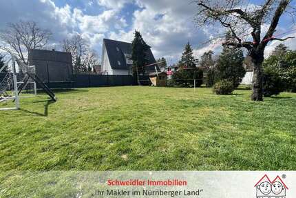 Grundstück zu verkaufen in Rückersdorf 296.970,00 € 521.73 m²