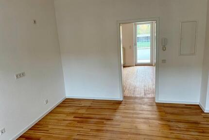 Erstbezug nach Kernsanierung – 3 ZKB mit Garten & Balkon - Völklingen