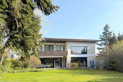 Haus zum Kaufen in Kassel 620.000,00 € 200 m²