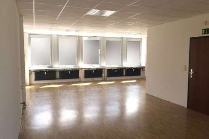 Büro in Memmingen 460,00 € 64 m²