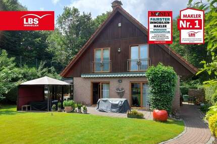 *Reserviert* Zwei Häuser, attraktives Grundstück . Ihr Zuhause mit Zukunft. - Kamen Südkamen