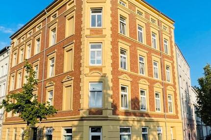 Sanierte 2-Zimmer-Erdgeschosswohnung mit Garten - Schwerin