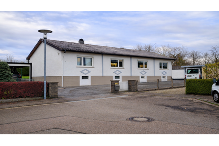 Haus zum Kaufen in Sinsheim 700.000,00 € 185 m²