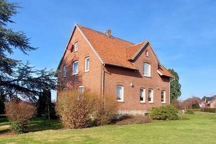 Haus zum Kaufen in Niedernwöhren 199.950,00 € 190 m²