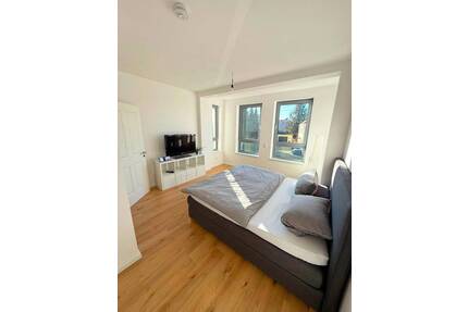 LUXUS in Elbnähe: Exklusive 2-Zi.-Whg. mit Balkon & Fußbodenheizung *Neubauniveau* - Magdeburg Salbke