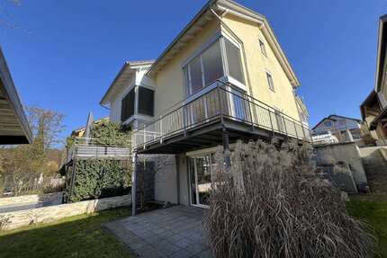 Haus zum Kaufen in Überlingen 990.000,00 € 210 m²