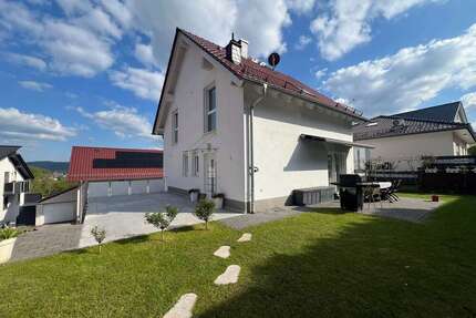 Haus zum Kaufen in Wächtersbach-Stadt 649.000,00 € 170 m²
