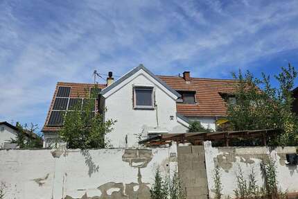 Haus zum Kaufen in Mehlingen 133.700,00 € 152 m²