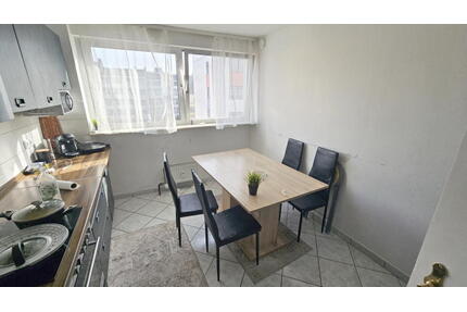 ObjNr:17727 - Schöne 4 Zimmer ETW mit Balkon - Nähe Bahnhof LU-Mitte - Ludwigshafen am Rhein