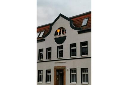 Sanierte ebenerdige 1 12 Zimmer-Wohnung - Friedland