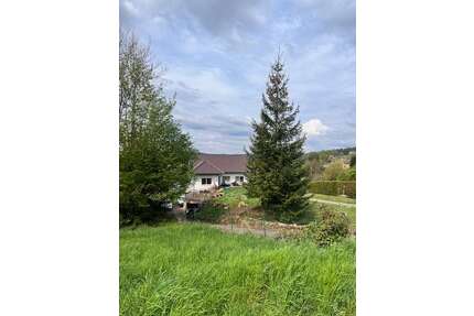 Haus zum Kaufen in Spechbach 400.000,00 € 215 m²