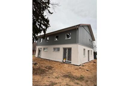 Zweifamilienhaus kaufen – Neubau mit 2 Wohnungen – provisionsfrei - Petershagen